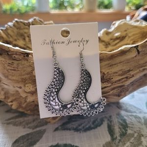 New vintage style bohemian/boho  earrings, new